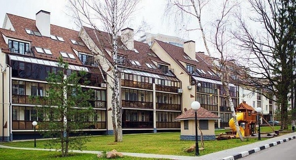 Продается 8-к квартира