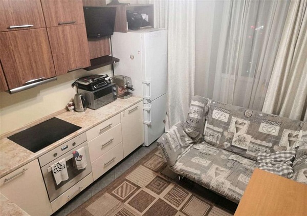 Продается 1-к квартира