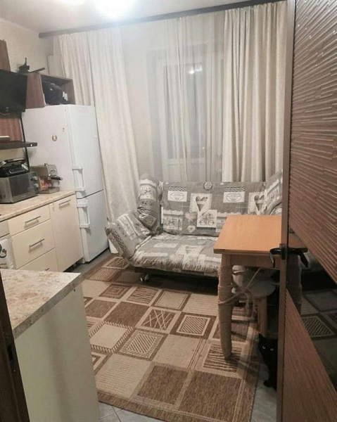 Продается 1-к квартира