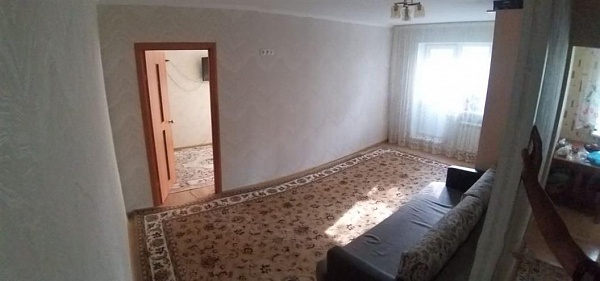 Продается 2-к квартира